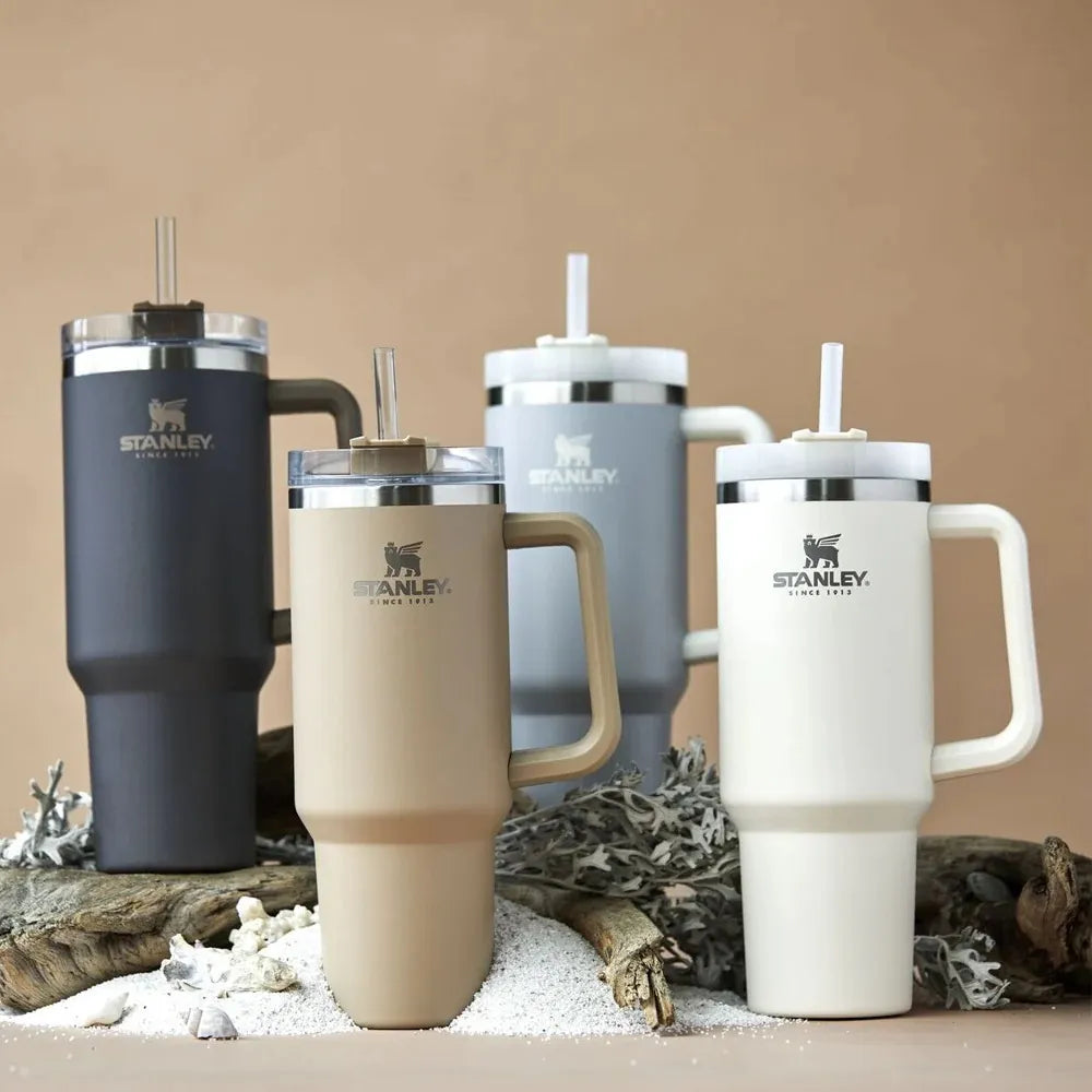 STANLEY TUMBLER MUG - STAINLESS STEEL VACUUM TUMBLER WITH STRAW