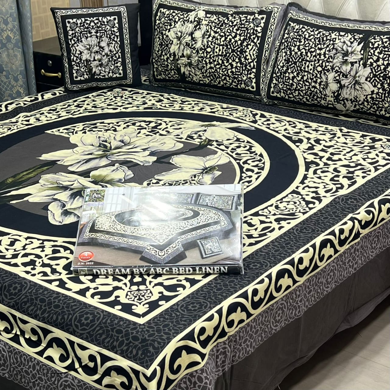 3 D PANAL BEDSHEET CRYSTAL COTTON