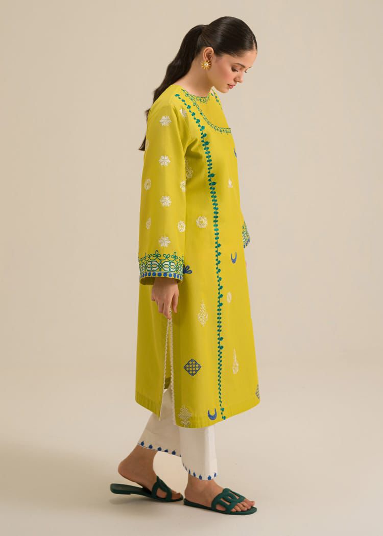NEW ARRIVAL'S SUMMER LAWN COLLECTION 2025
